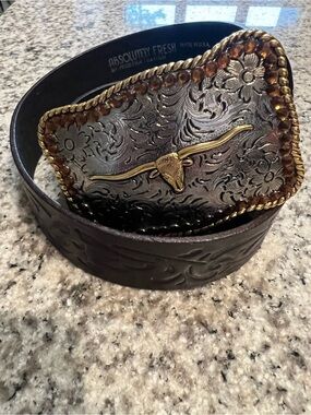 Women’s Brown Tooled Bonded Leather Belt with Ornate Silver-Tone Buckle NEW